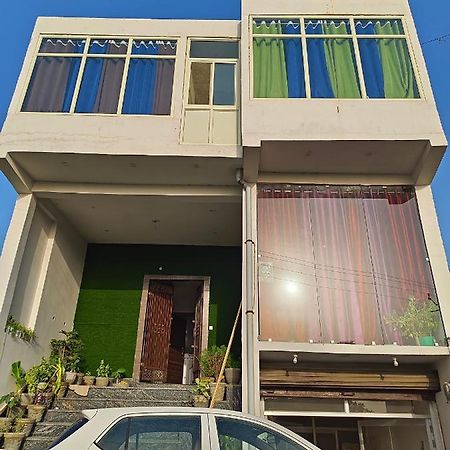 Ananya Hotel & Ayurveda Hwc Etāwah Dış mekan fotoğraf